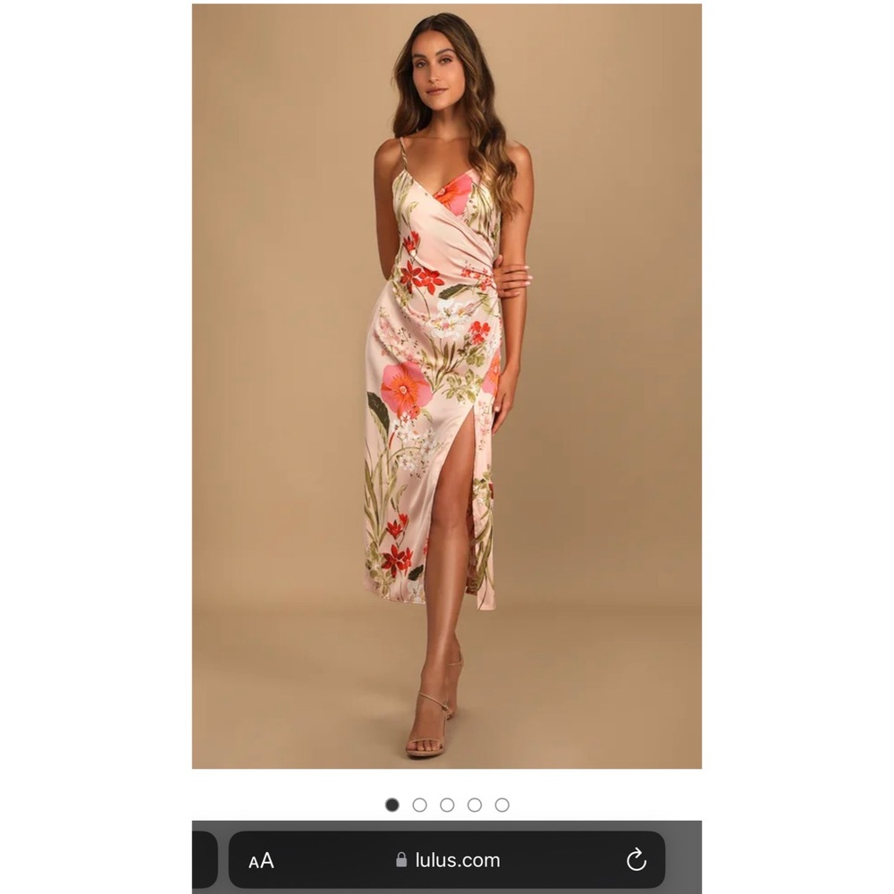 Lulu’s Remarkable Entrance Midi Dress
